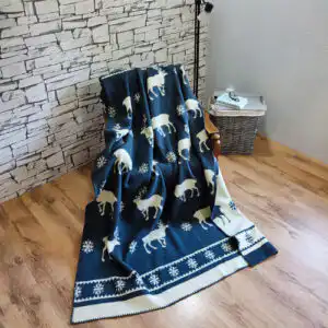 Meriinovilla tekk