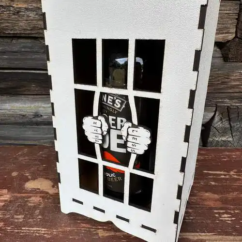 Lasergraveeritud pudeli kinkekarp