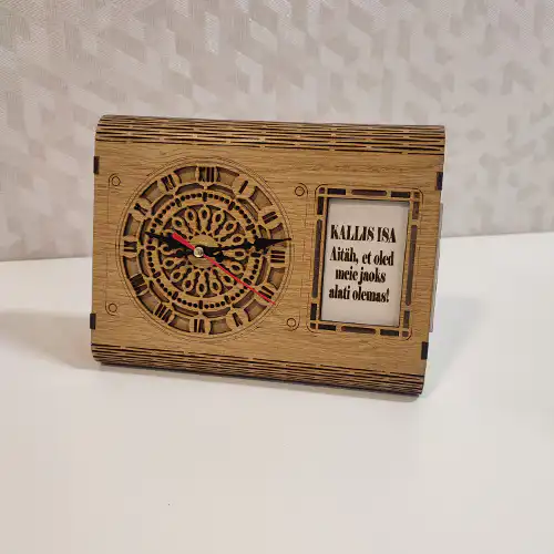 Lauakell pühendusega